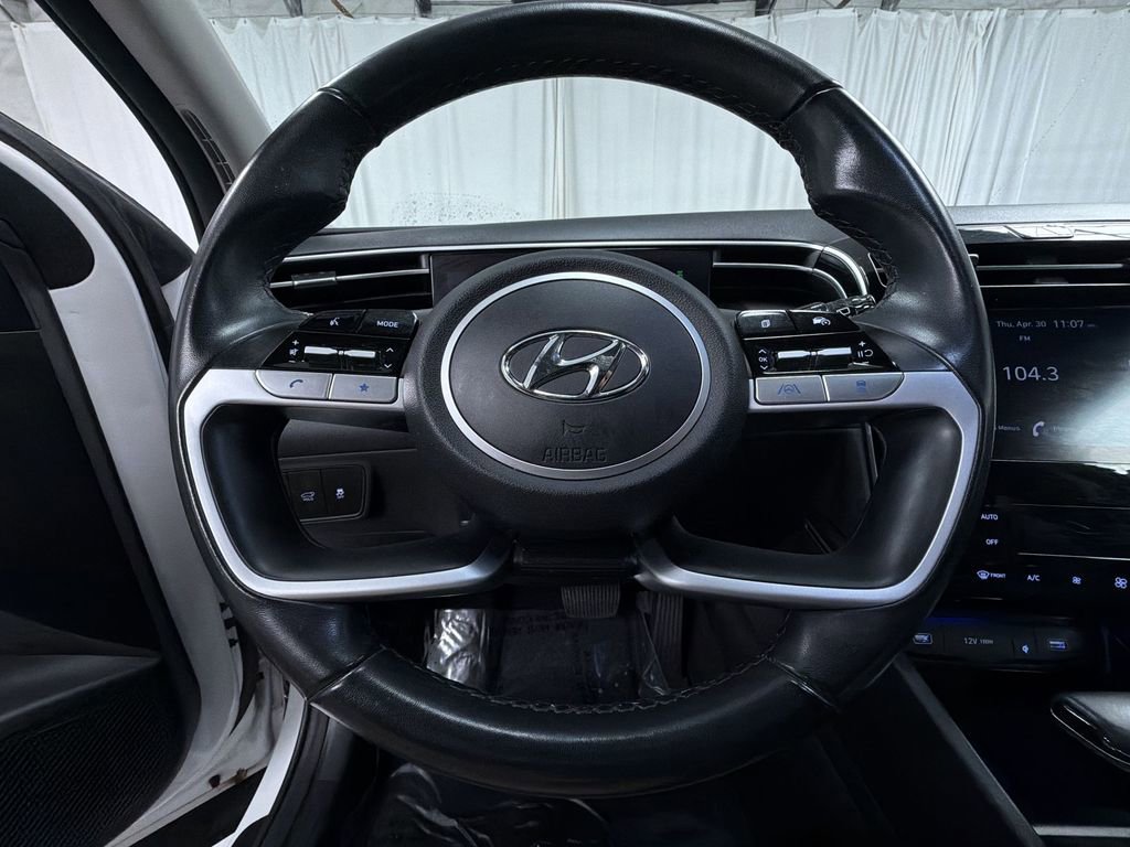 Used 2023 Hyundai Tucson SEL w/ Convenience Package AWD/4WD image 11