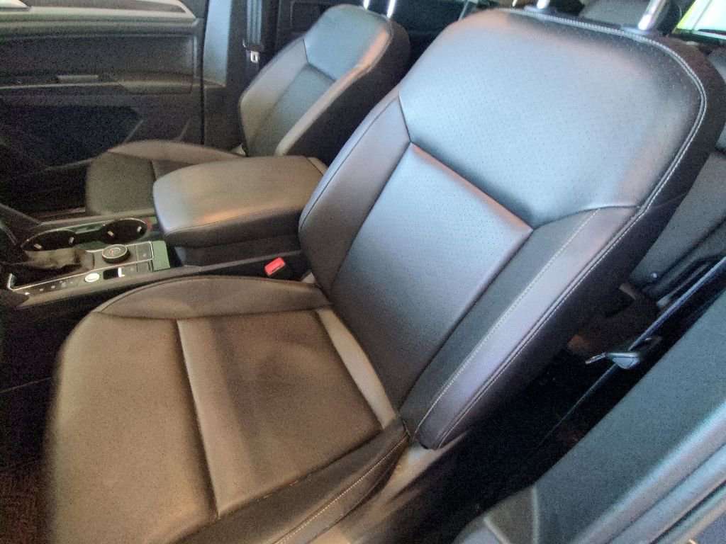 Used 2020 Volkswagen Atlas SEL AWD/4WD image 11