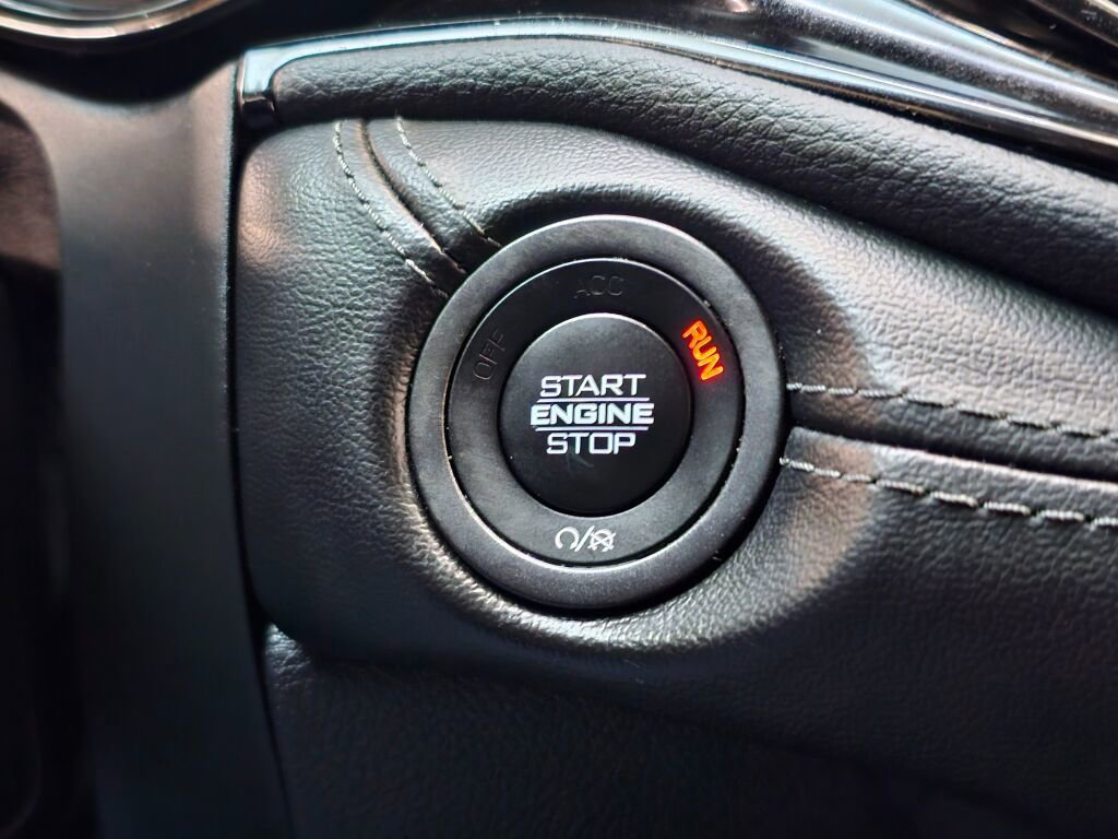 Used 2022 Dodge Durango GT AWD/4WD image 35