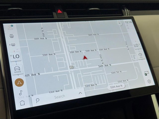 Used 2025 Land Rover Discovery Sport S image 15