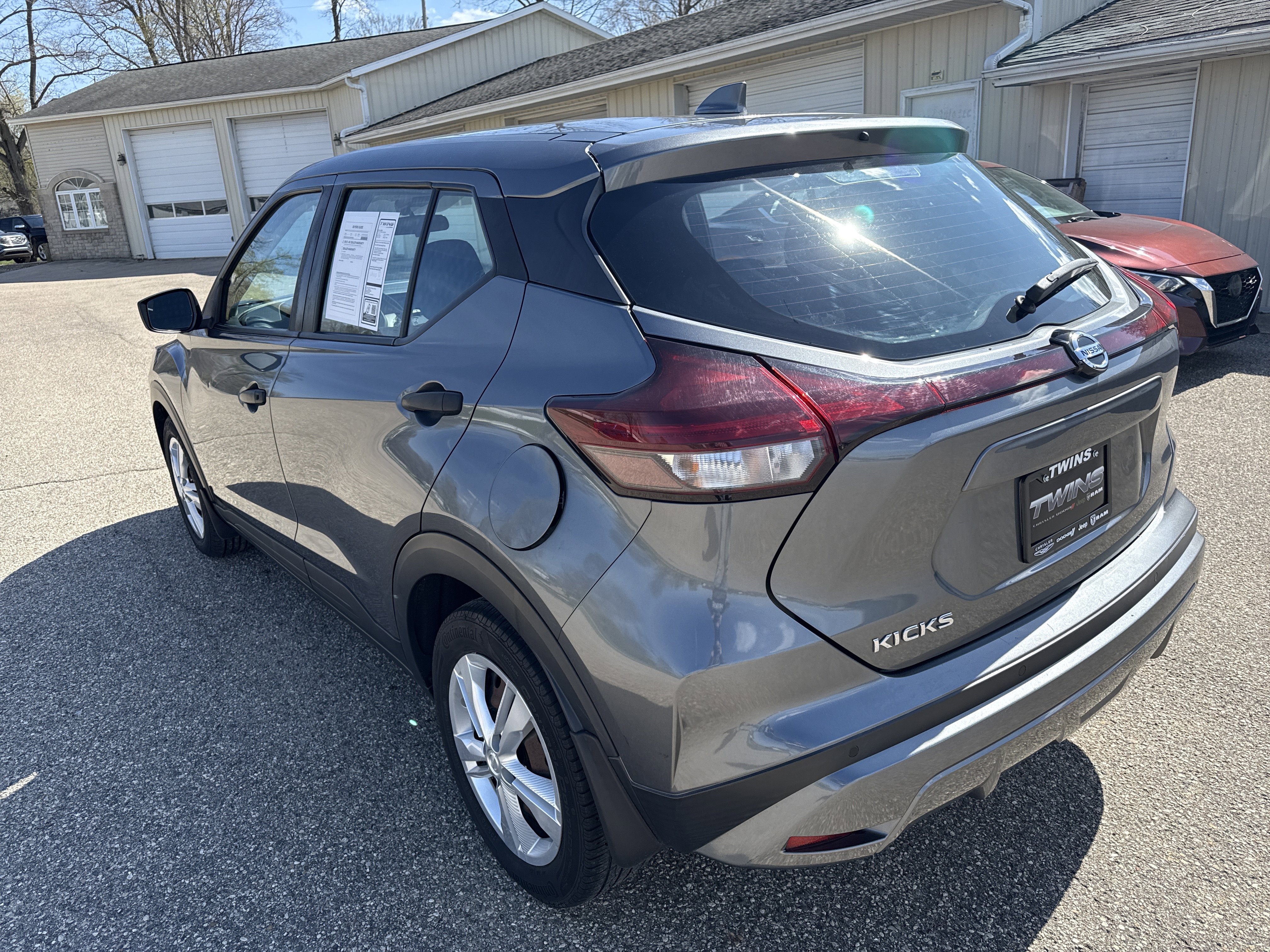 Used 2021 Nissan Kicks S image 6
