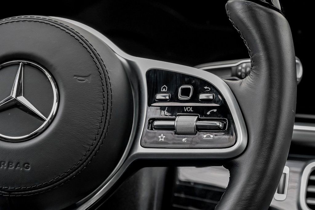 Used 2023 Mercedes-Benz Maybach GLS 600 4MATIC image 18
