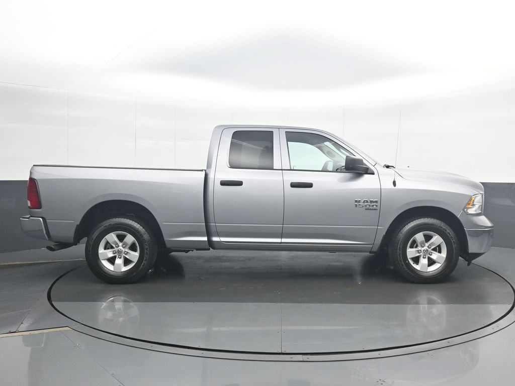 Used 2024 RAM 1500 Classic SLT AWD/4WD image 7