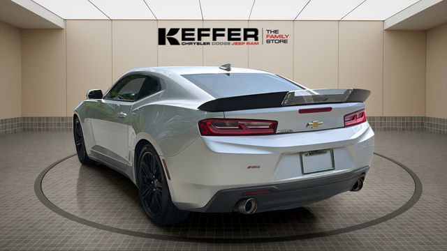 Used 2018 Chevrolet Camaro LT w/ RS Package RWD image 3