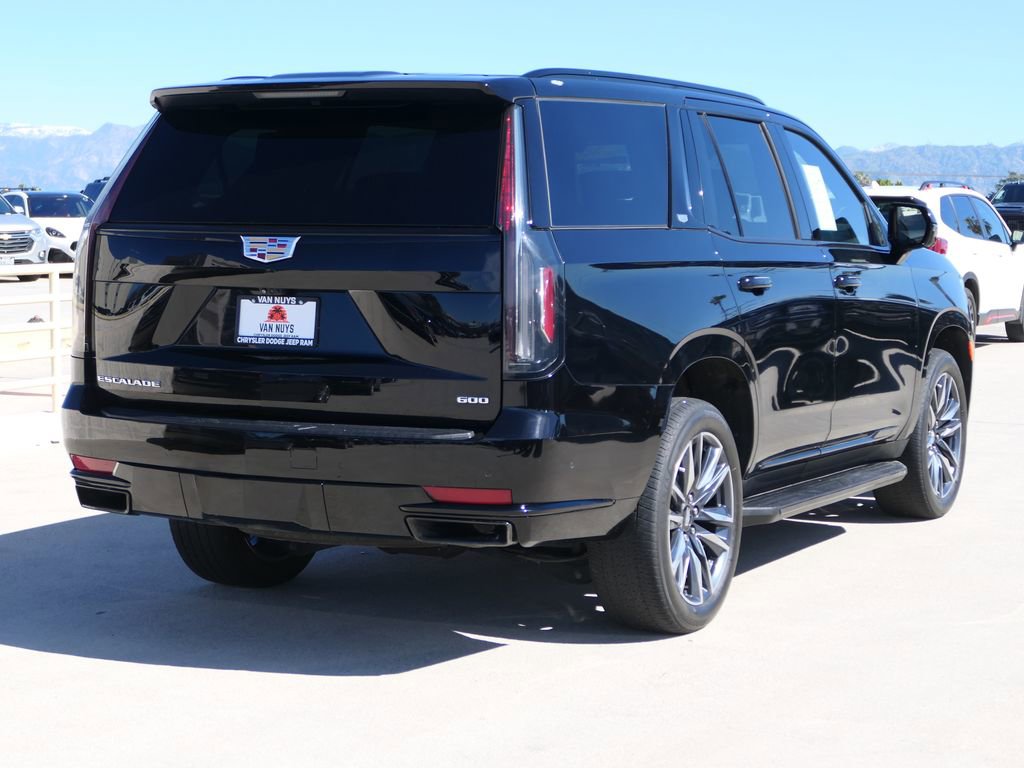 Used 2023 Cadillac Escalade Sport image 4