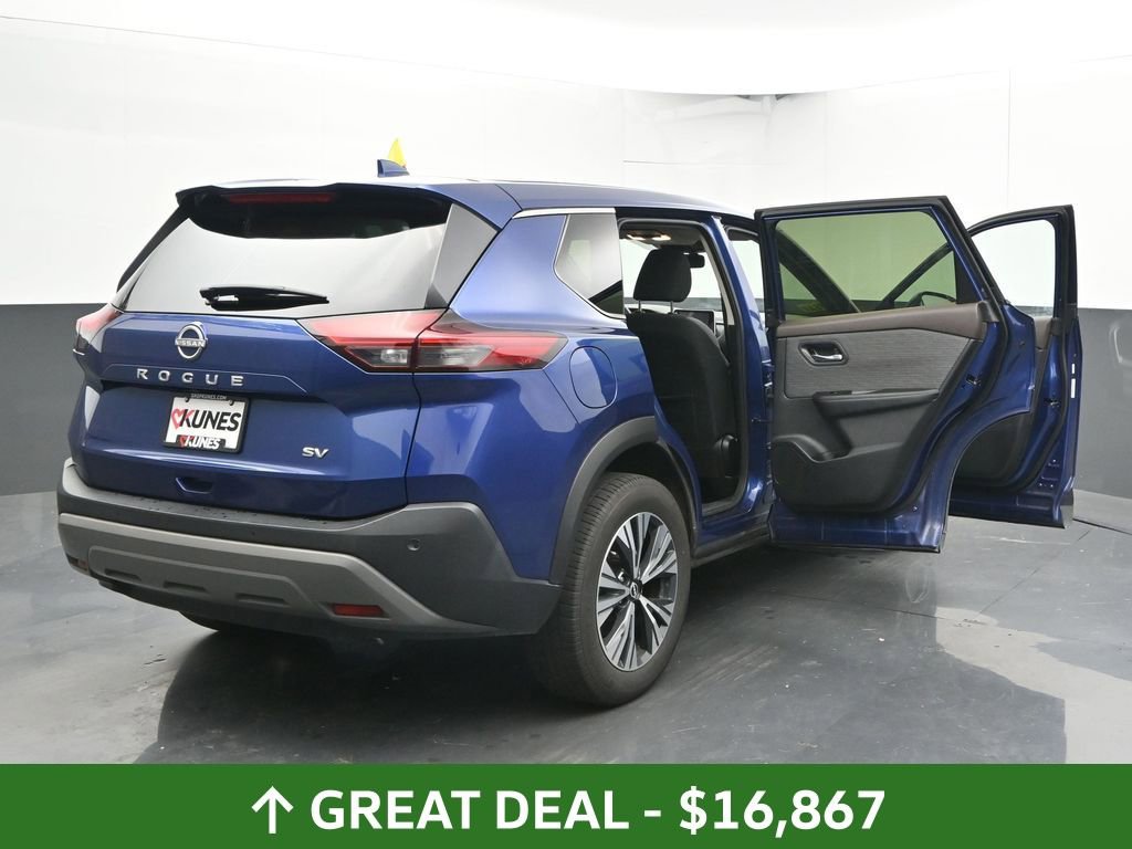 Used 2023 Nissan Rogue SV image 56