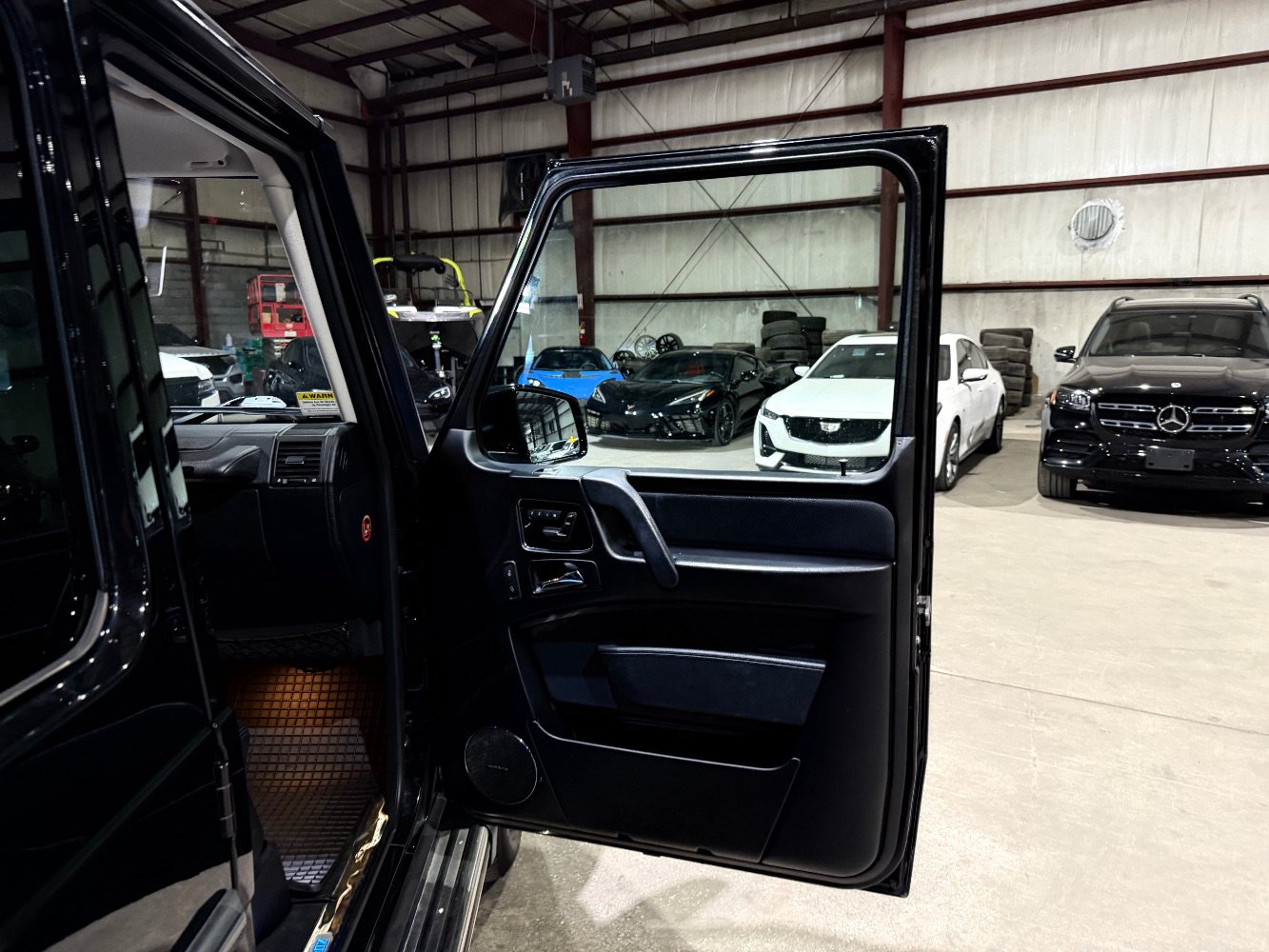 Used 2016 Mercedes-Benz G 550 image 25