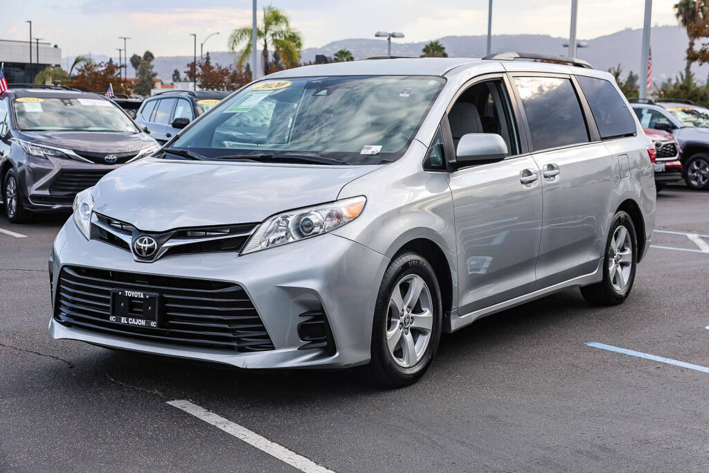 Used 2020 Toyota Sienna LE FWD image 20