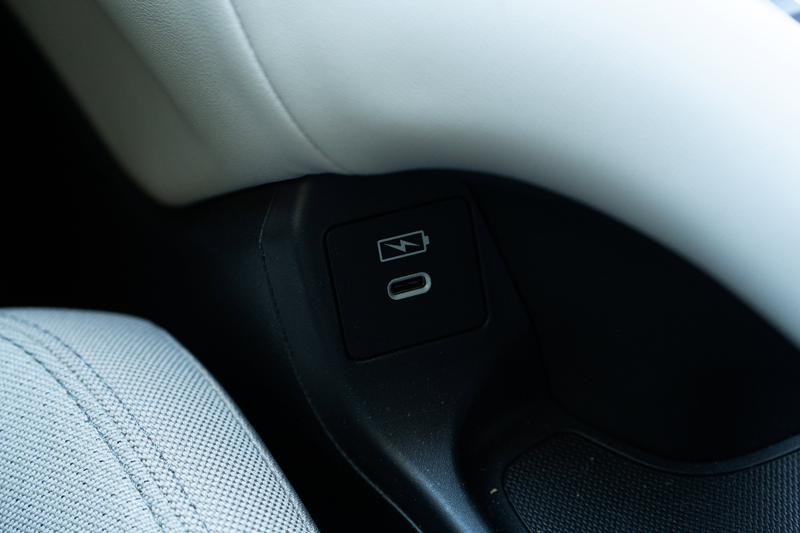 Certified 2026 Honda HR-V LX image 29