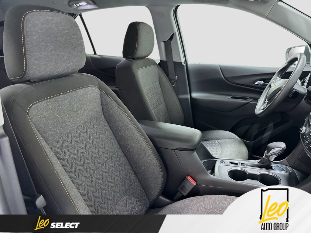 Used 2023 Chevrolet Equinox LT FWD image 28