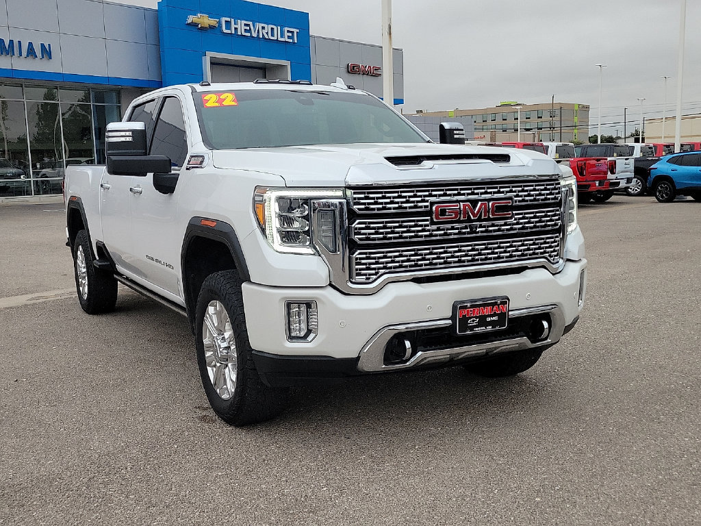 Used 2022 GMC Sierra 2500 Denali AWD/4WD image 2