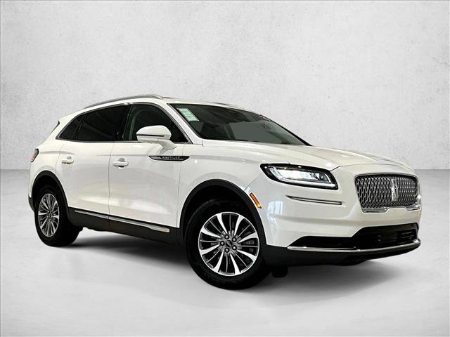 Used 2023 Lincoln Nautilus FWD w/ Premium Package image 12