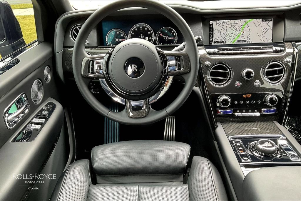 Certified 2022 Rolls-Royce Cullinan Black Badge w/ Dark Exterior Package image 9