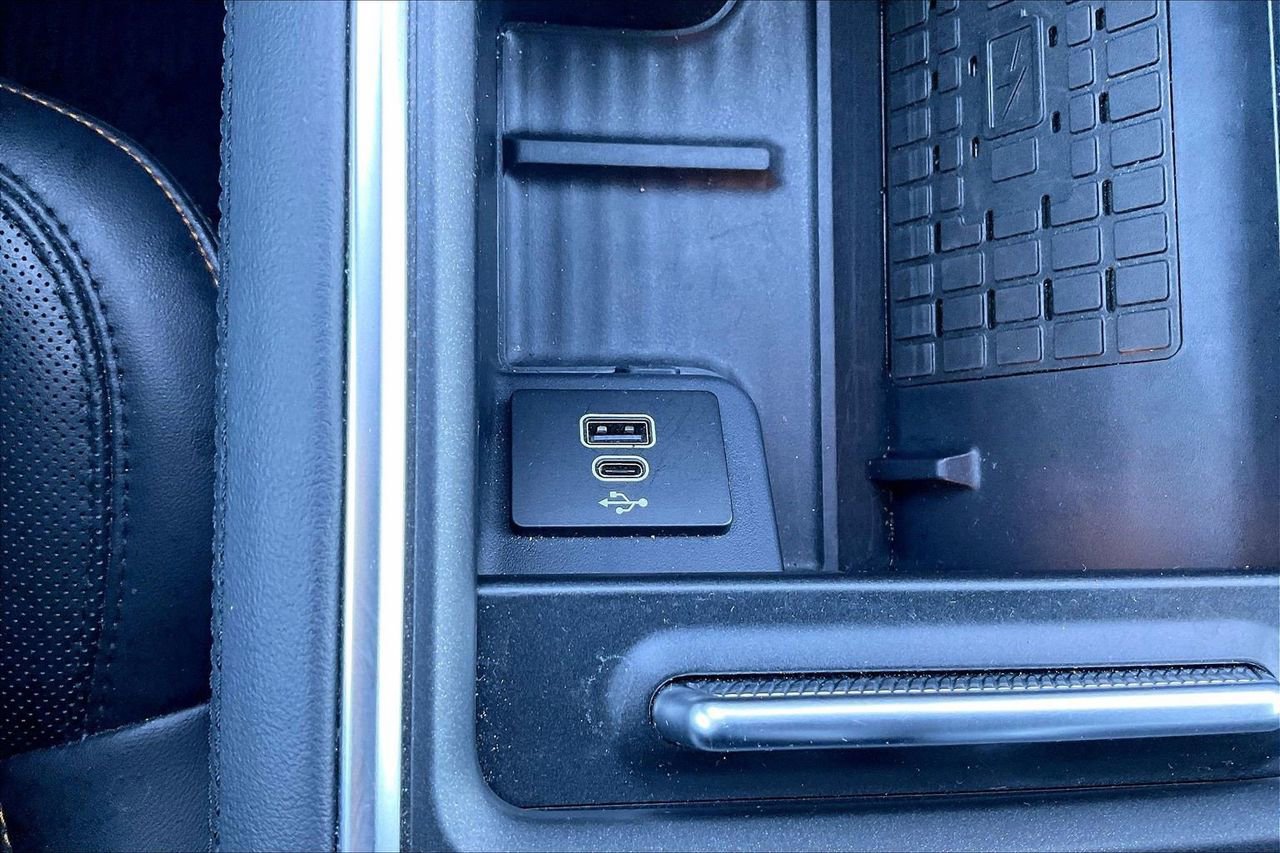 Used 2025 Ford Expedition Tremor image 19