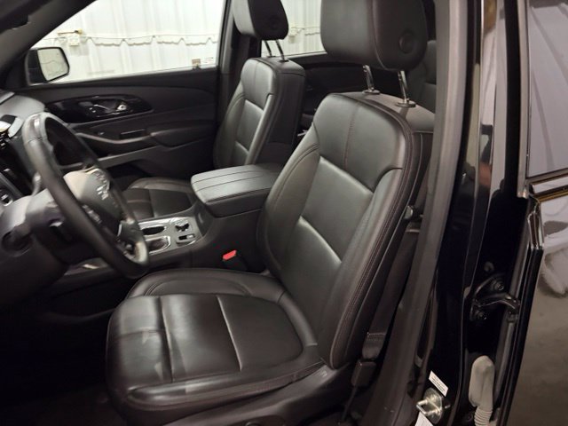 Used 2023 Chevrolet Traverse RS AWD/4WD image 36