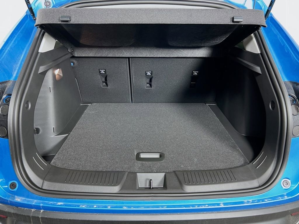 New 2026 Chevrolet Trax LT w/ LT Convenience Package image 24