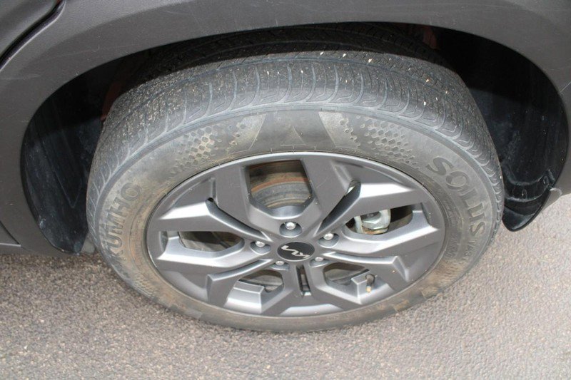 Used 2024 Kia Seltos S image 8