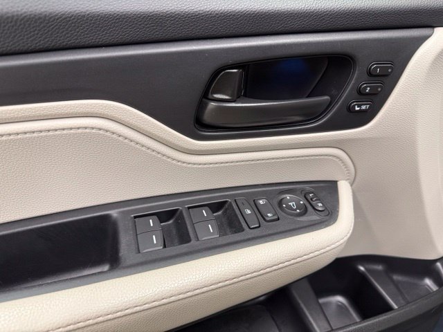 Used 2025 Honda Odyssey EX-L image 11