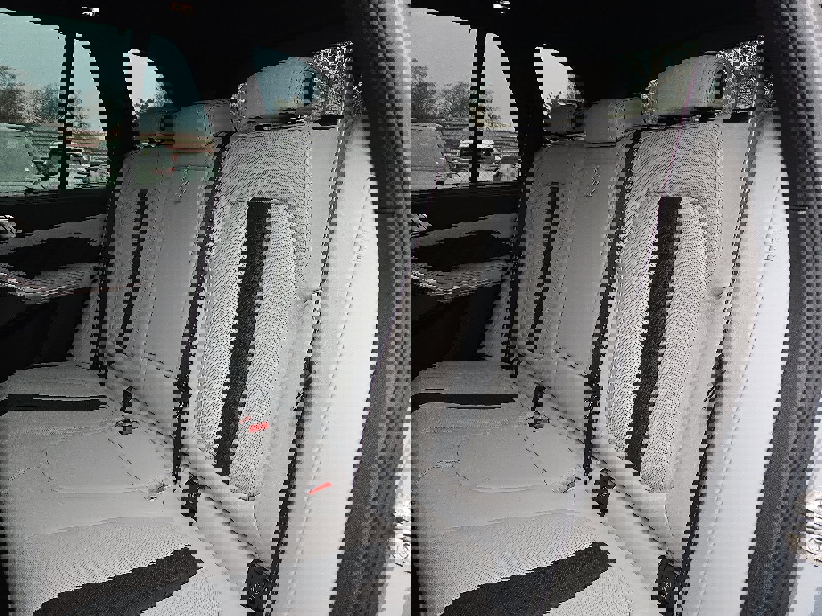 New 2026 BMW X5 M Competition w/ Executive Package image 5