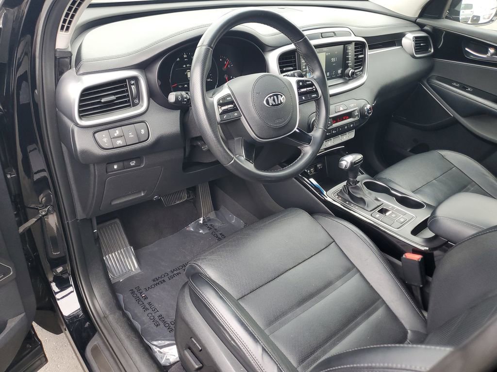 Used 2019 Kia Sorento SX image 19