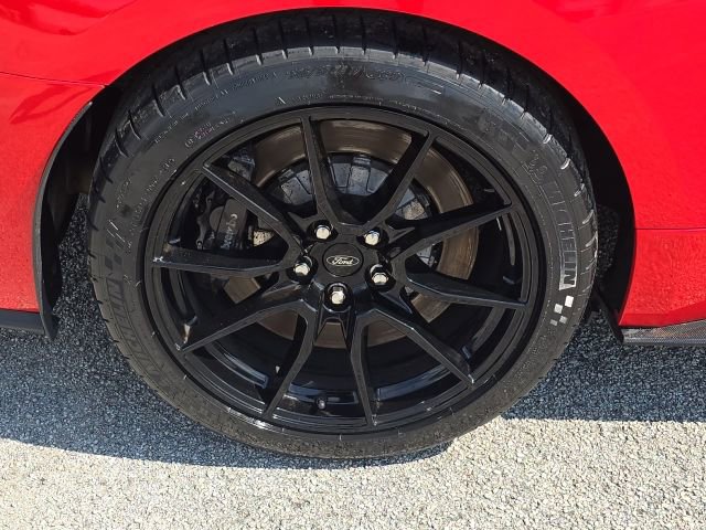 Used 2020 Ford Mustang Shelby GT350 w/ Technology Package image 12