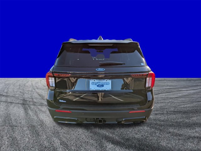 New 2026 Ford Explorer ST-Line RWD image 5