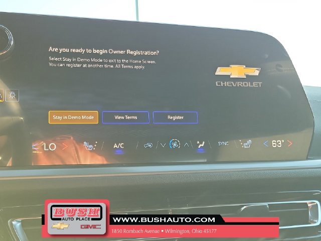 New 2027 Chevrolet Traverse LT w/ Driver Confidence Package FWD image 26