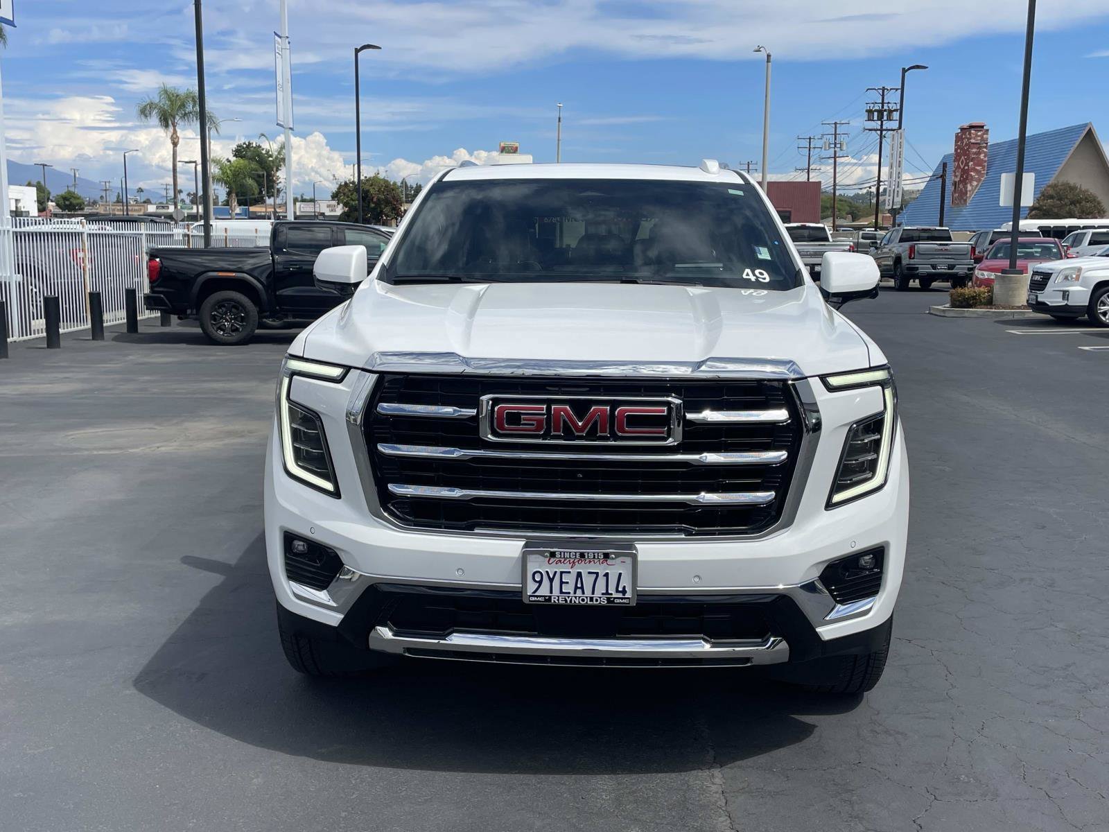 New 2026 GMC Yukon XL Elevation w/ Elevation Premium Package RWD image 2