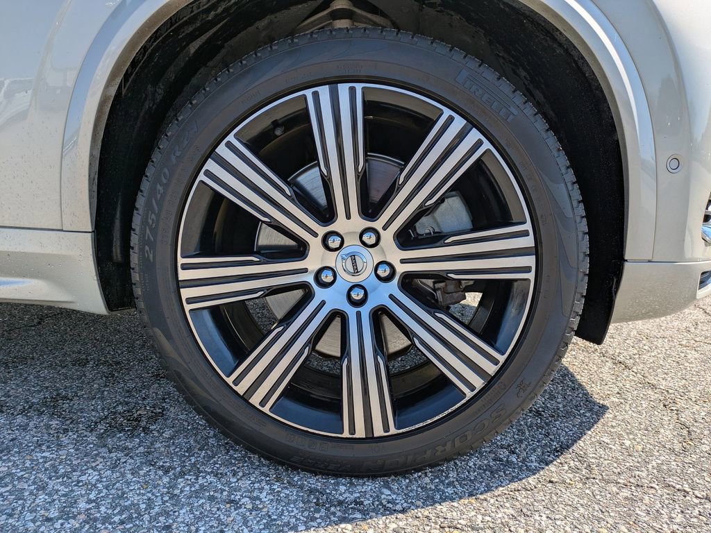 Certified 2022 Volvo XC90 T8 Inscription w/ Advanced Package image 11