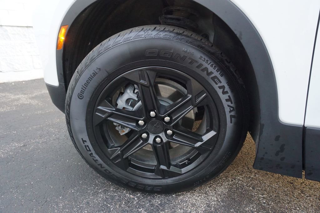 Used 2024 Chevrolet Blazer LT w/ Convenience Package FWD image 28