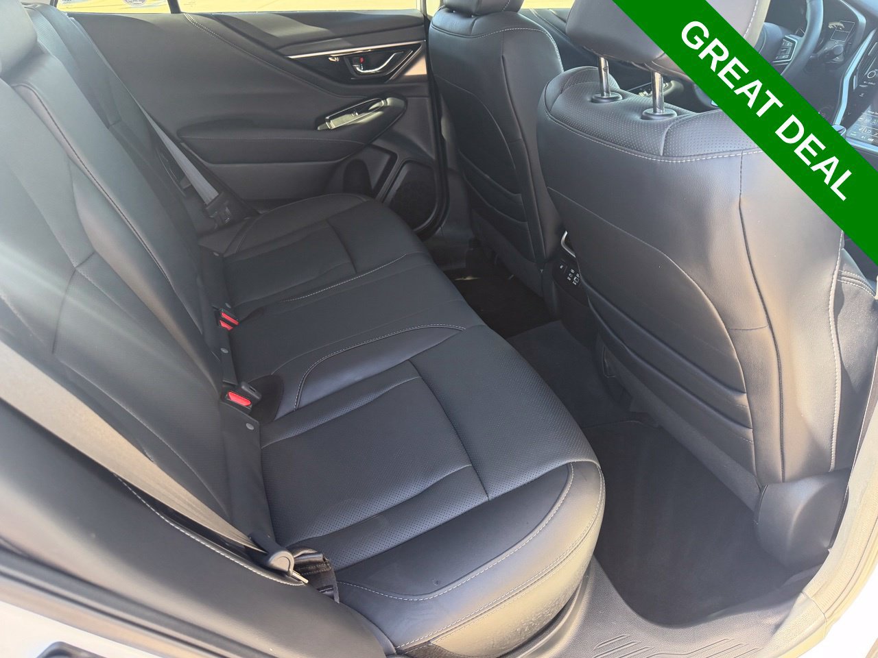 Used 2025 Subaru Outback Touring XT AWD/4WD image 37