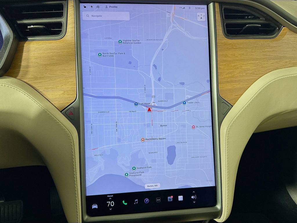 Used 2020 Tesla Model X Long Range image 24