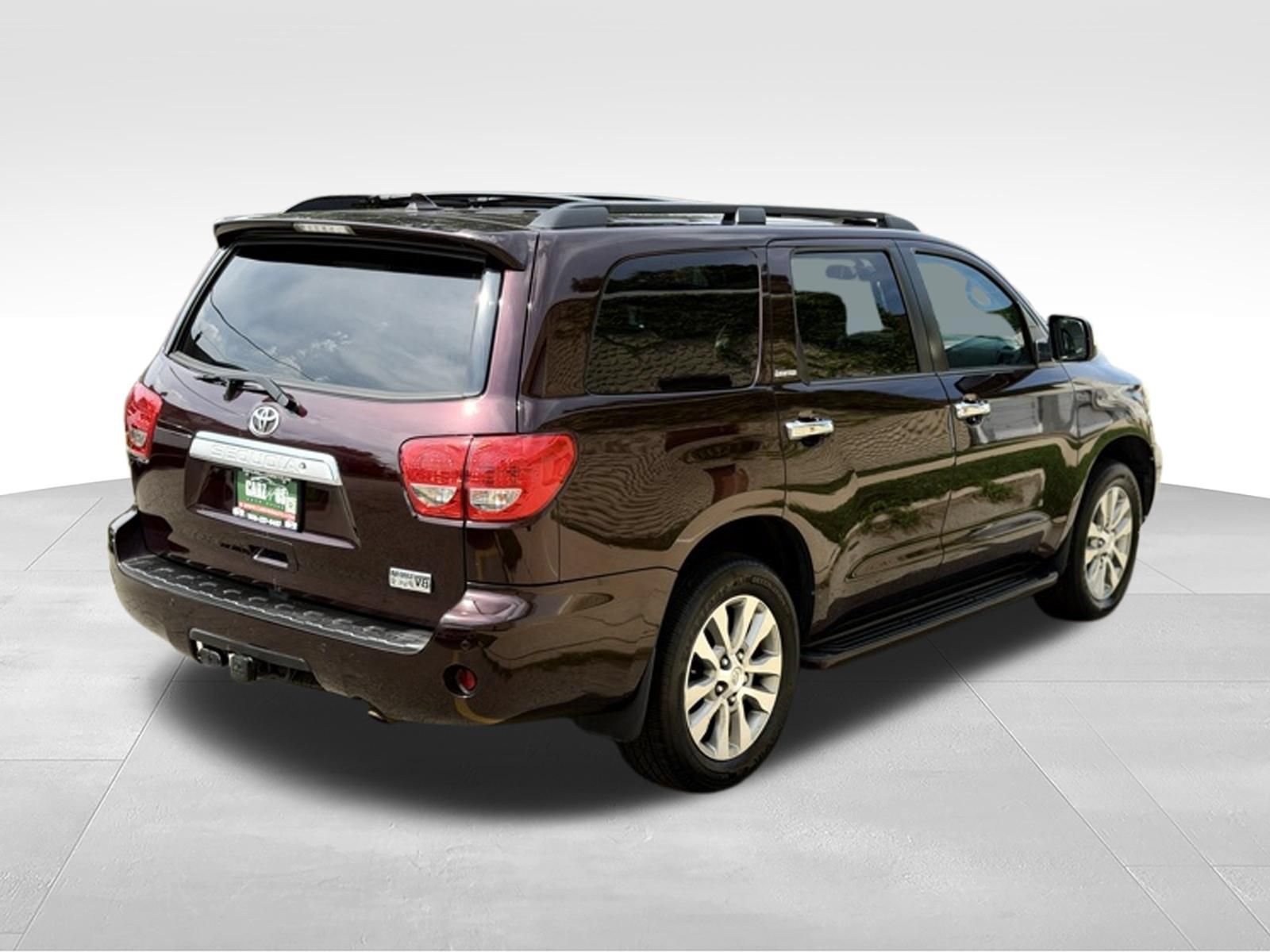 Used 2016 Toyota Sequoia Limited w/ Safety & Convenience Package AWD/4WD image 5
