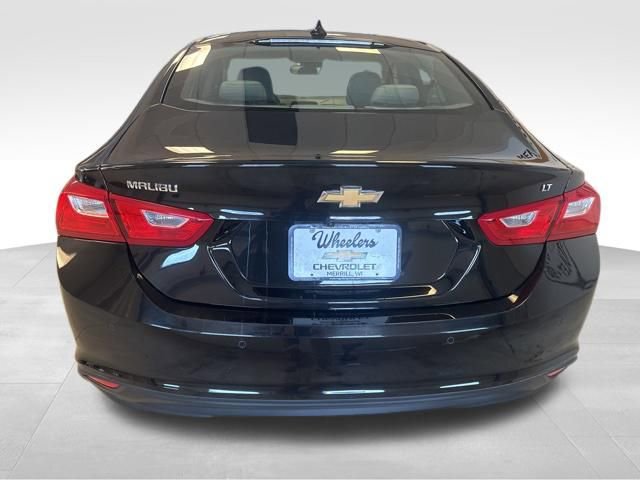 Used 2025 Chevrolet Malibu LT image 4
