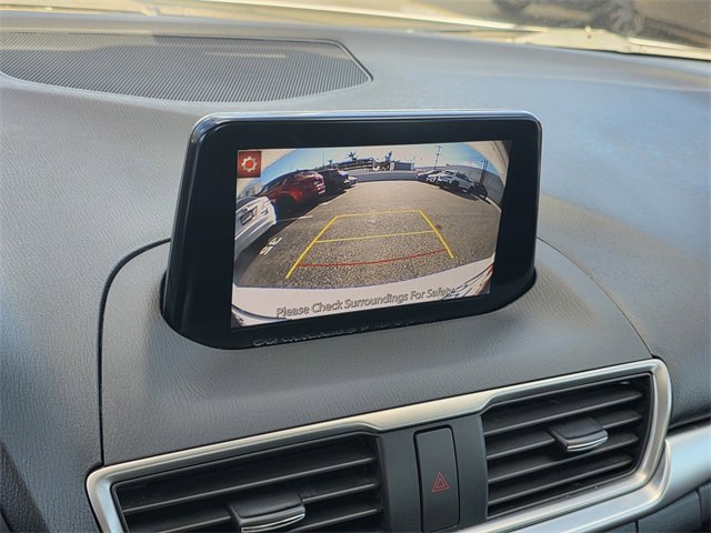 Used 2018 MAZDA MAZDA3 Sport w/ Preferred Equipment Package image 18