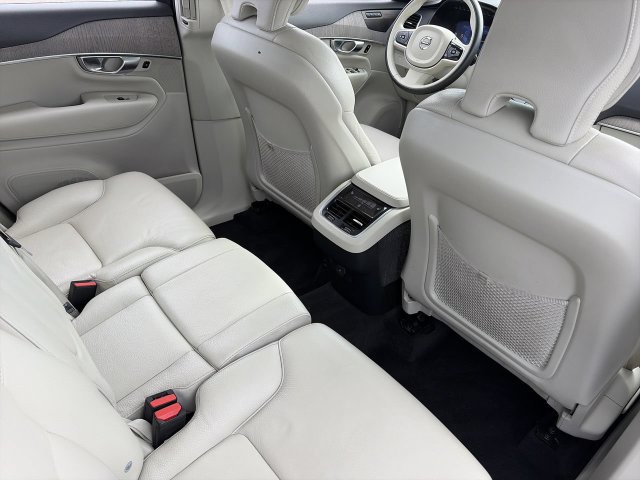 Used 2023 Volvo XC90 B6 Plus w/ Protection Package Premier AWD/4WD image 15