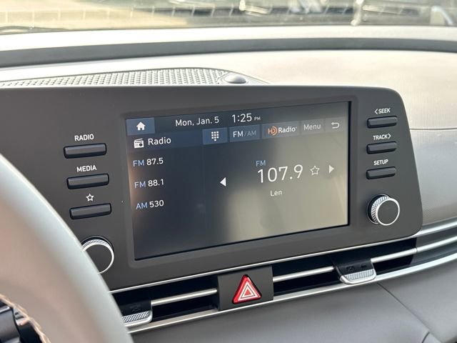 New 2026 Hyundai Elantra Sport FWD image 17