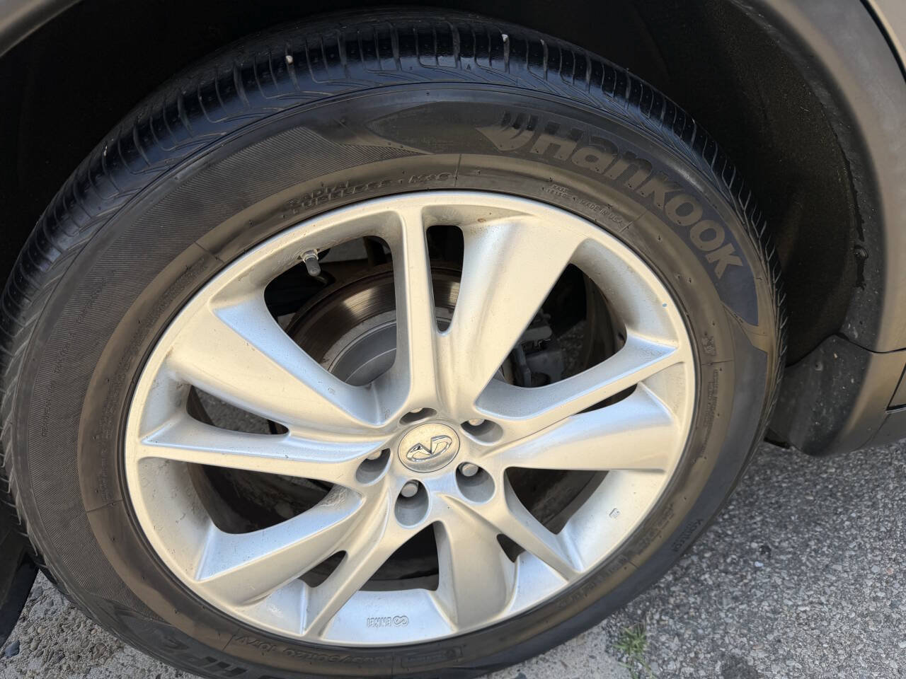 Used 2013 INFINITI FX37 AWD w/ Premium Pkg image 9