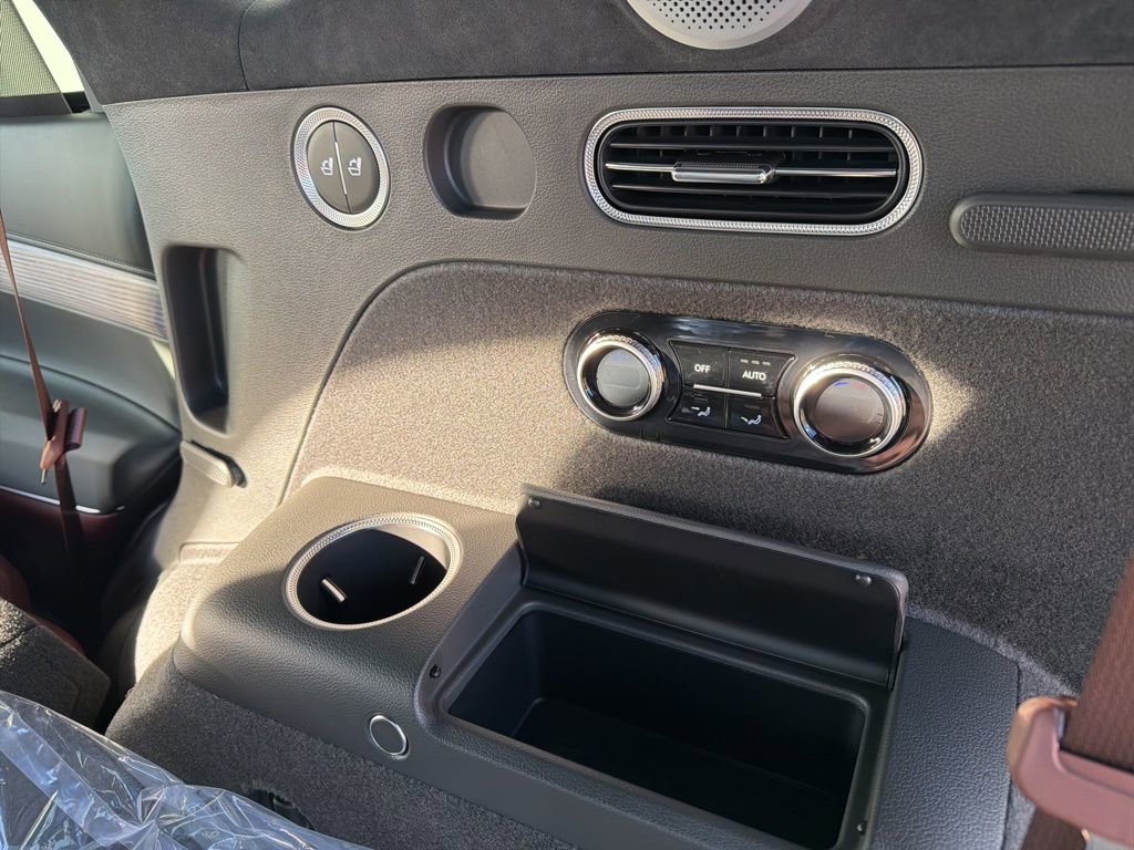 New 2026 Genesis GV80 3.5T Prestige image 14