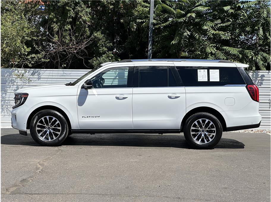 Used 2025 Ford Expedition Max Platinum AWD/4WD image 13