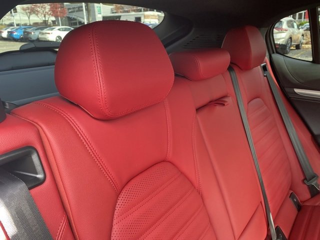 New 2025 Alfa Romeo Stelvio Sprint image 42