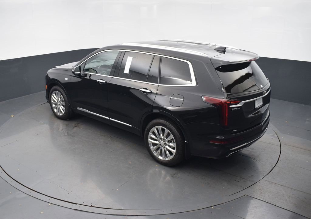 Certified 2024 Cadillac XT6 Premium Luxury w/ LPO, Floor Liner Package image 45