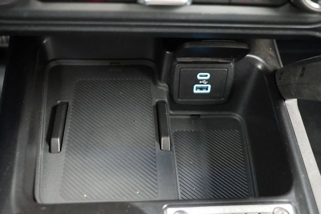 Used 2025 Ford Bronco Badlands image 23