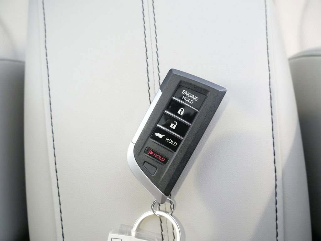 Used 2025 Acura RDX SH-AWD w/ Advance Package image 30