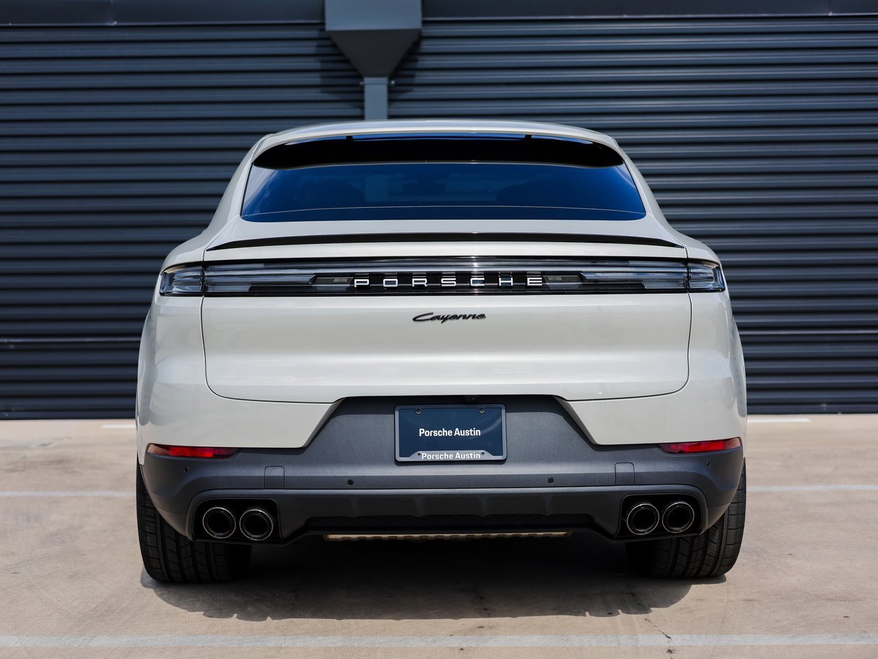 New 2025 Porsche Cayenne E-Hybrid Coupe image 6