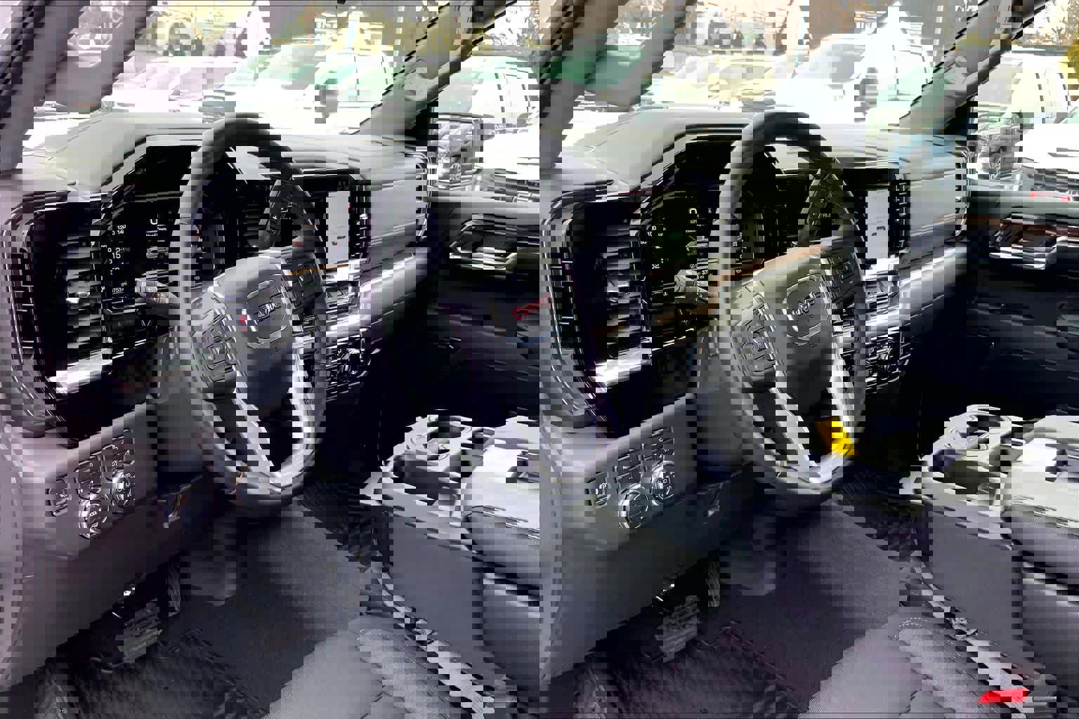 Used 2024 GMC Sierra 1500 Elevation image 17