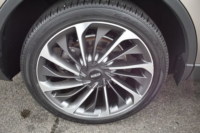Used 2020 Lincoln Aviator Reserve w/ Equipment Group 202A AWD/4WD image 61