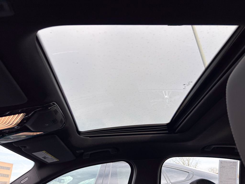 New 2026 BMW 330i xDrive Sedan image 8