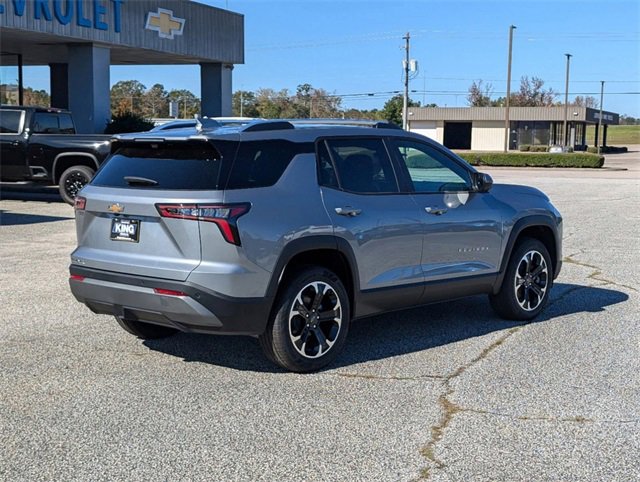 New 2025 Chevrolet Equinox LT w/ Safety and Technology Package image 6
