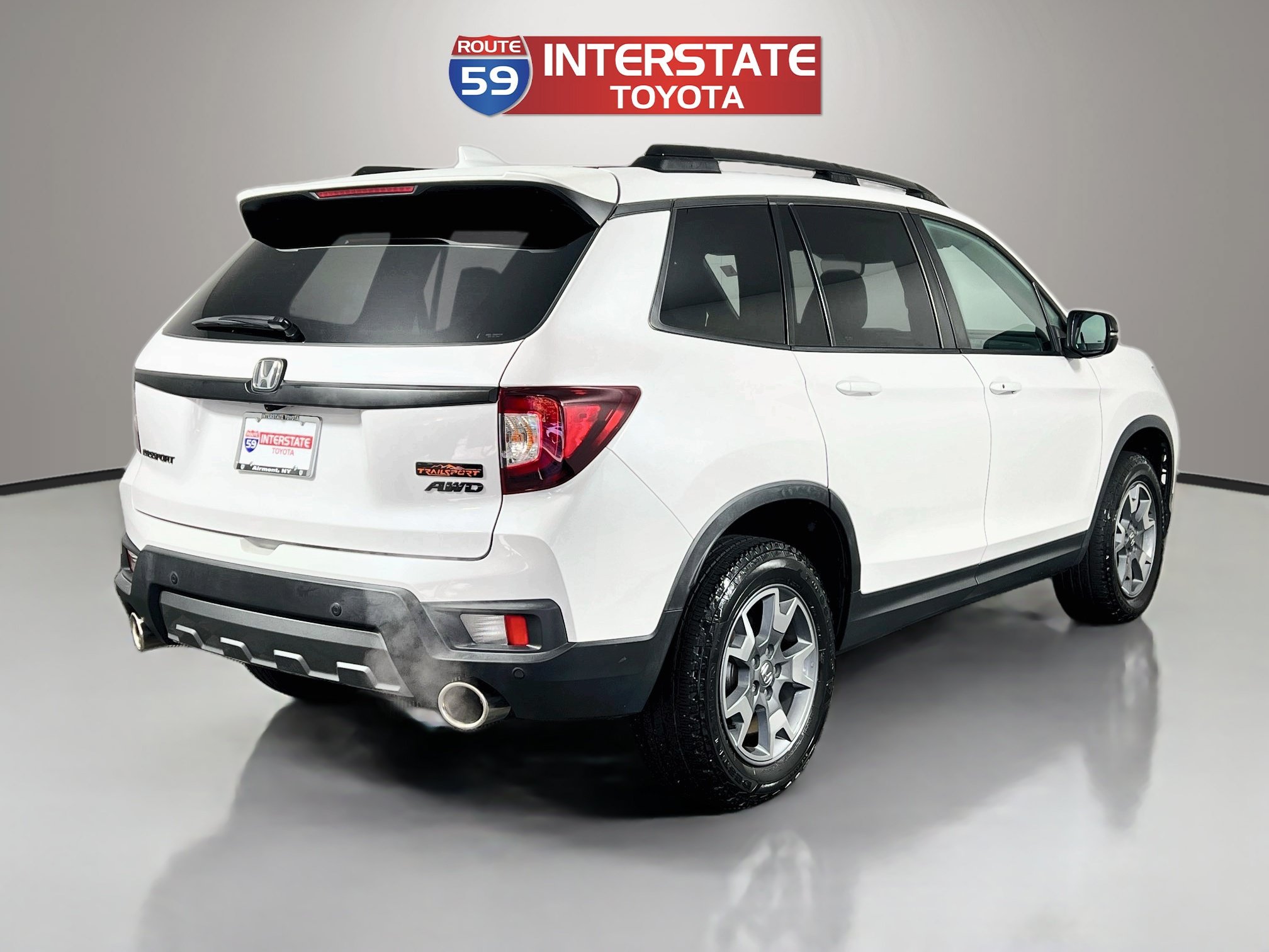 Used 2023 Honda Passport TrailSport image 7